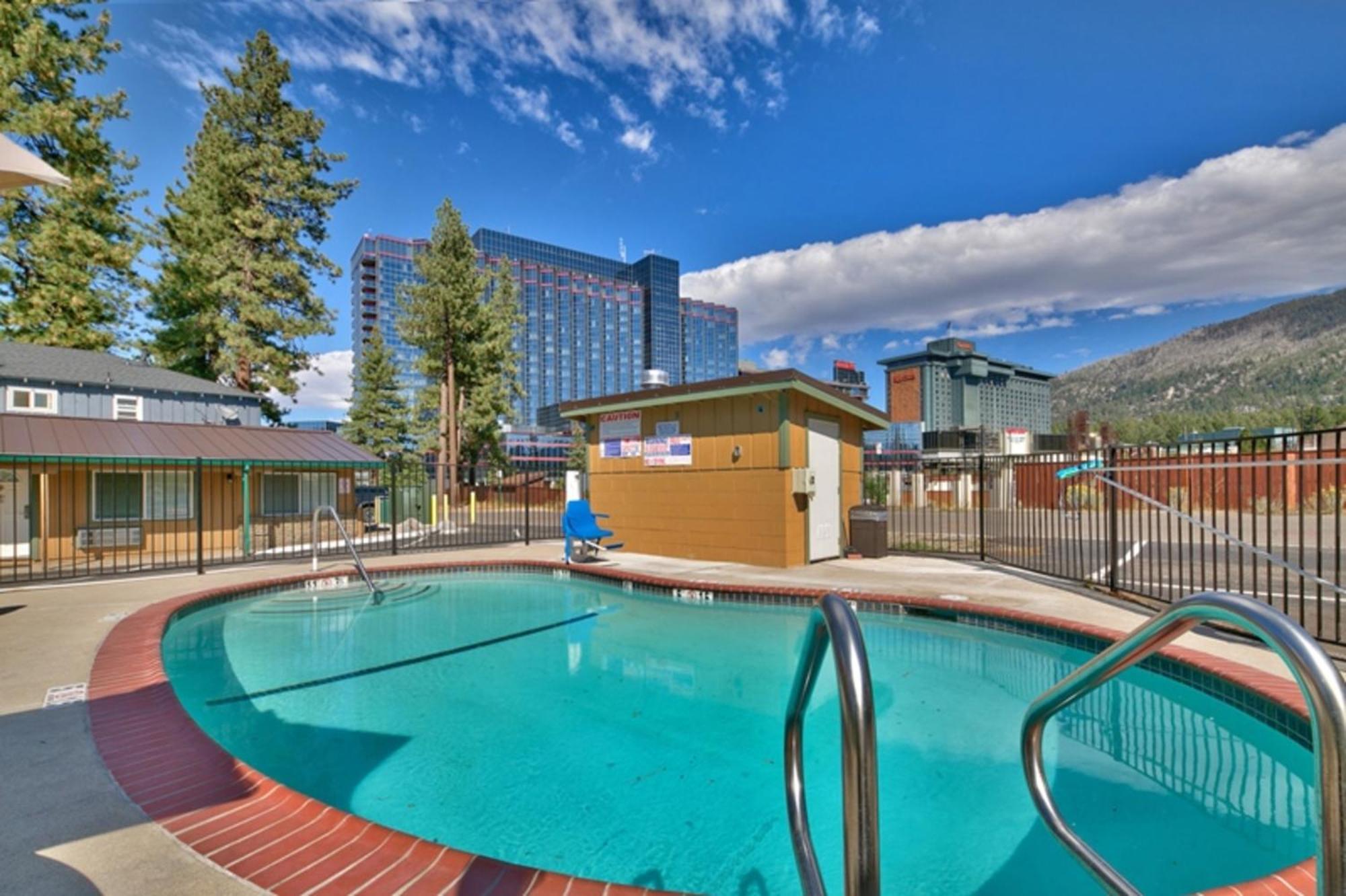 Blue Jay Lodge South Lake Tahoe Buitenkant foto